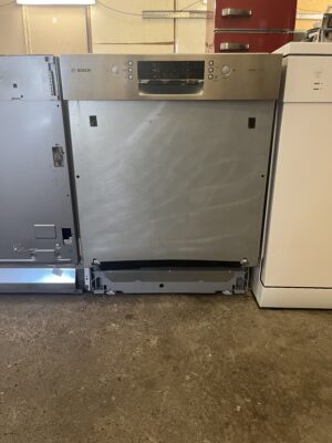 BOSCH lave-vaisselle reconditionné LONS vu de face