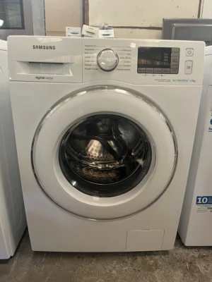 SAMSUNG lave-linge reconditionnée vue de face